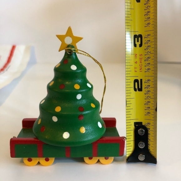 Avon Vintage Christmas Ornaments - Picture 5 of 7